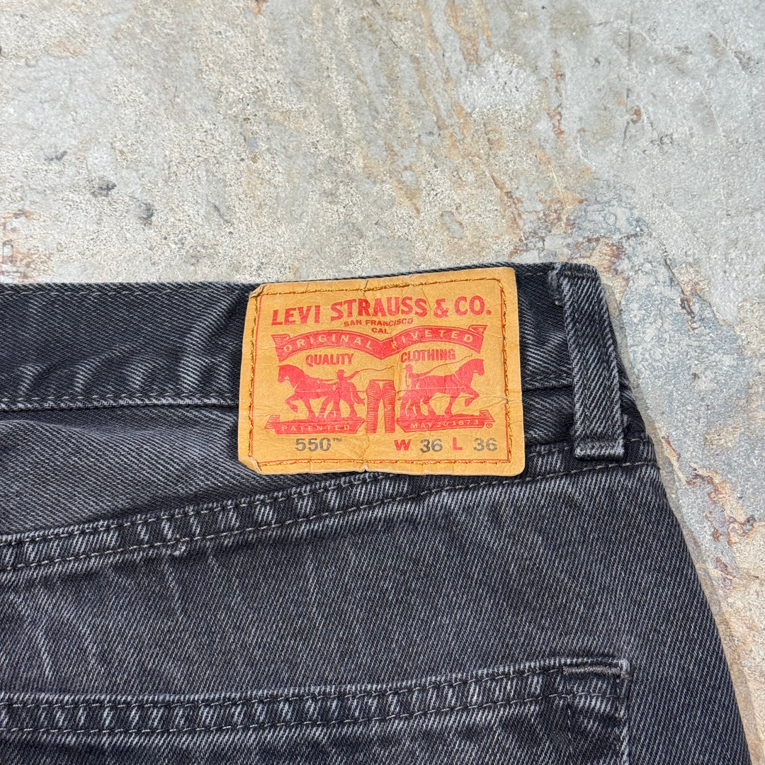 古着 Levi's/ リーバイス/ ブラックデニムパンツ/ 550/ 実寸サイズ35×28