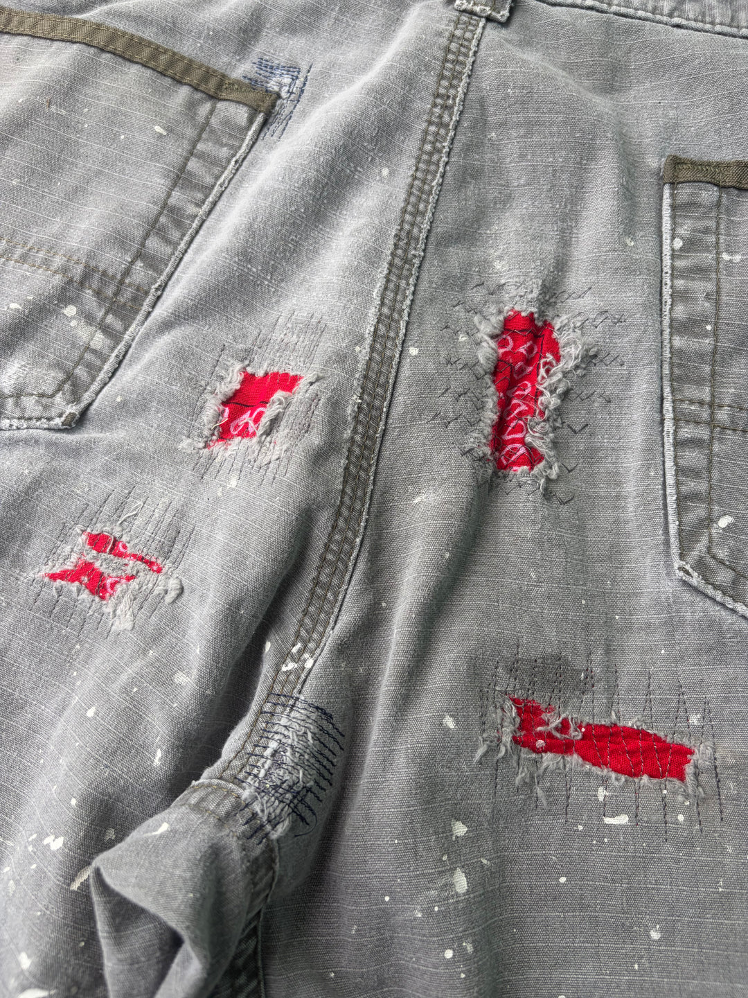Carhartt Distressed Baggy Cargo Shorts W38