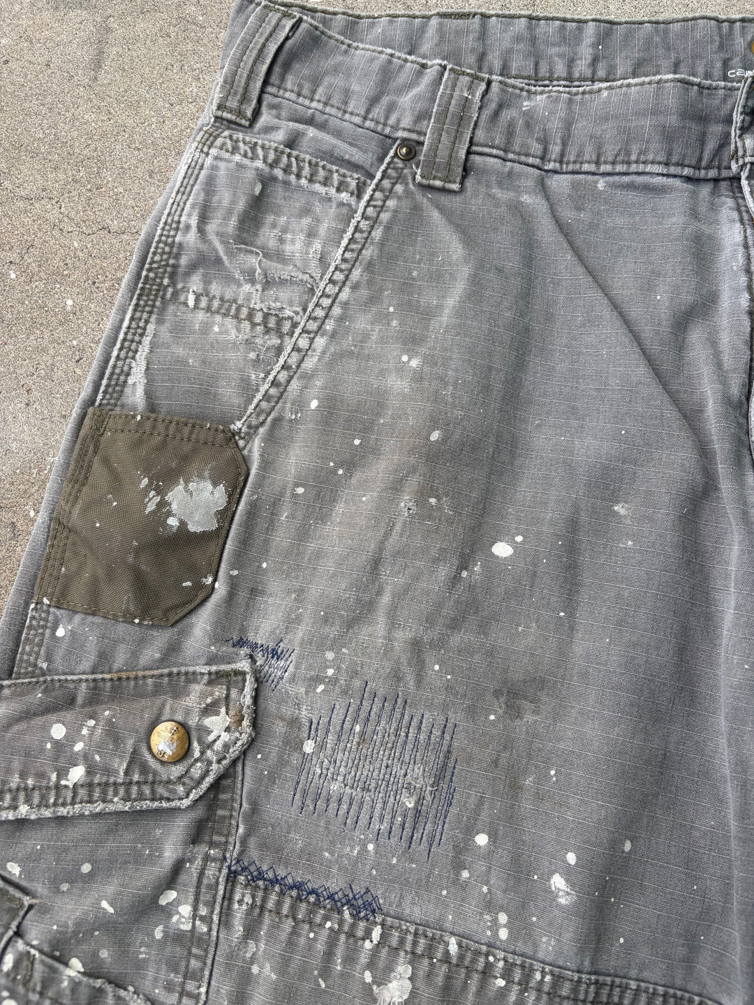 Carhartt Distressed Baggy Cargo Shorts W38