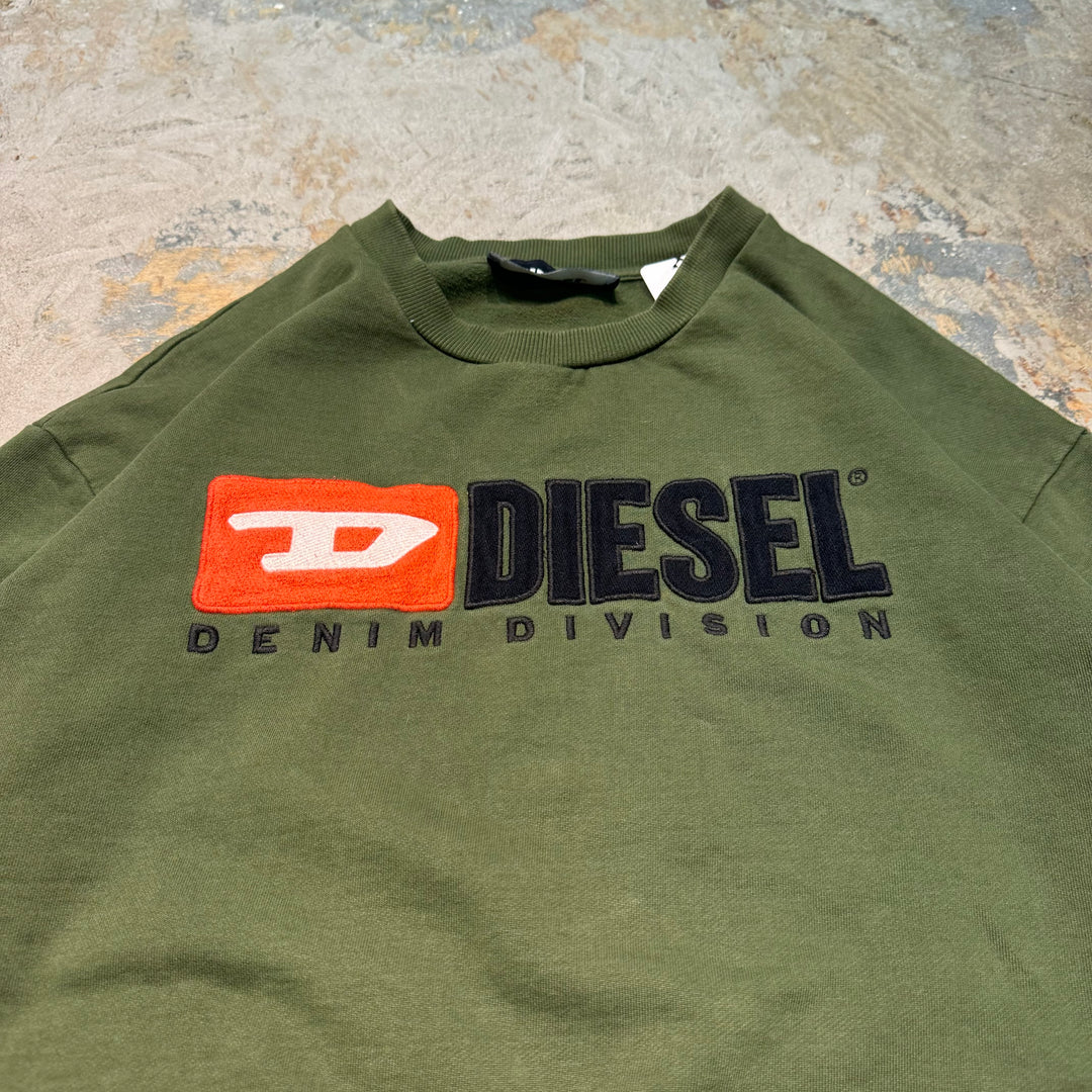 古着 DIESEL/ディーゼル/クルーネックスウェット/サイズL