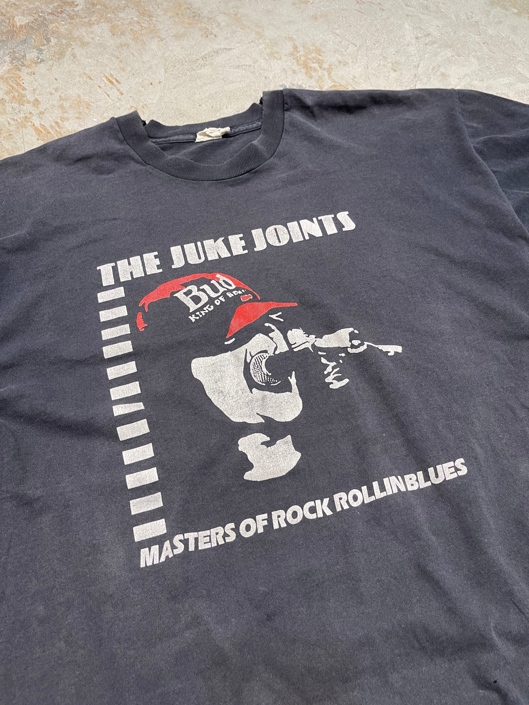 #MA155 古着 USA製 ~90's / THE JUKE JOINTS/ジューク･ジョンツ / masters of rock rollin blues / Budweiser/バドワイザー / BUD KING OF BEERS/ ヴィンテージ シングルステッチ プリントTシャツ/サイズXL相当