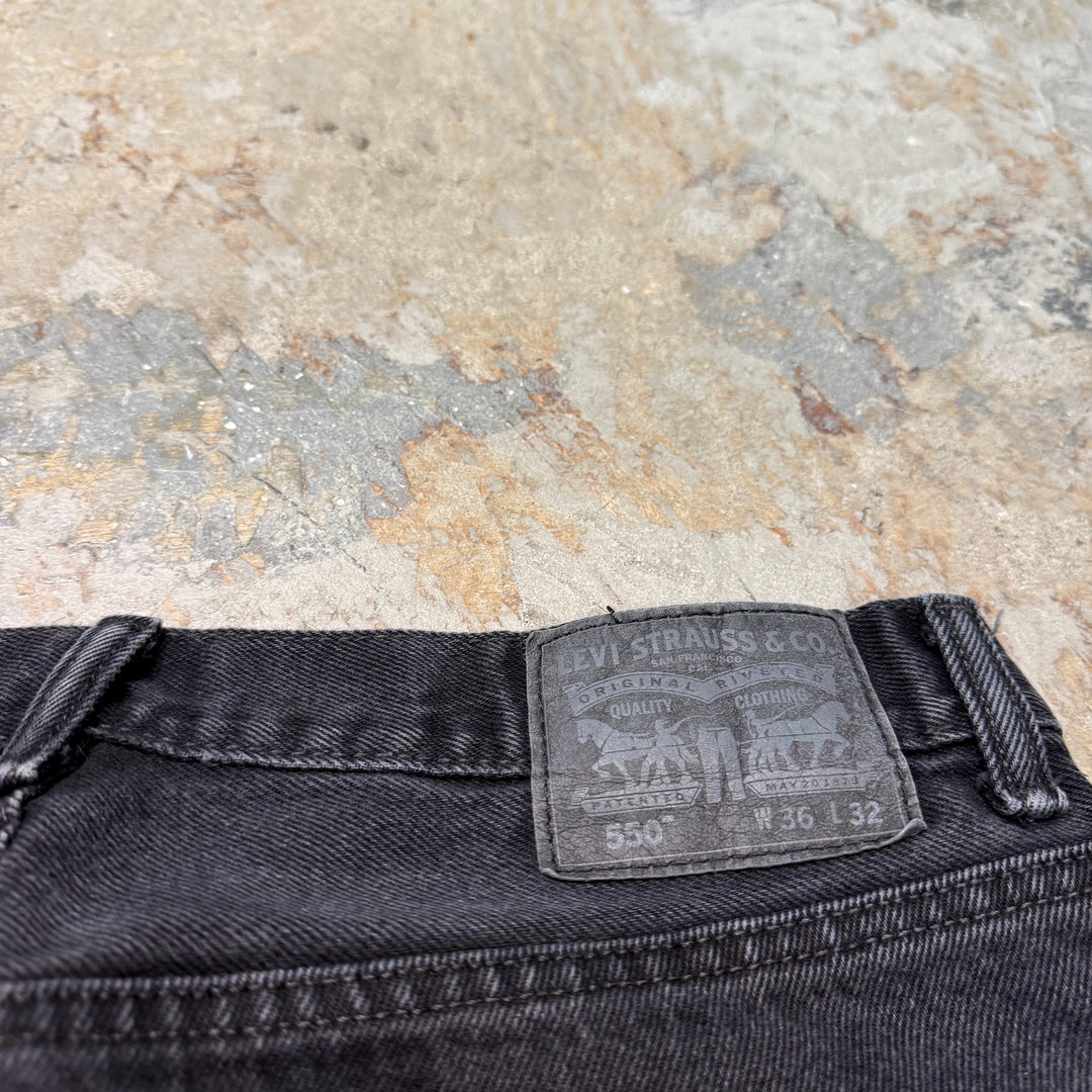 古着 Levi's/リーバイス/ブラックデニムパンツ/550/実寸サイズ35×31