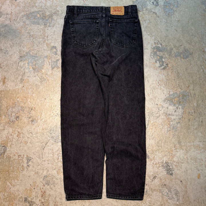 古着 USA製 95's Levi's / リーバイス/ ブラックデニムパンツ/ 550/ 実寸サイズ33×31