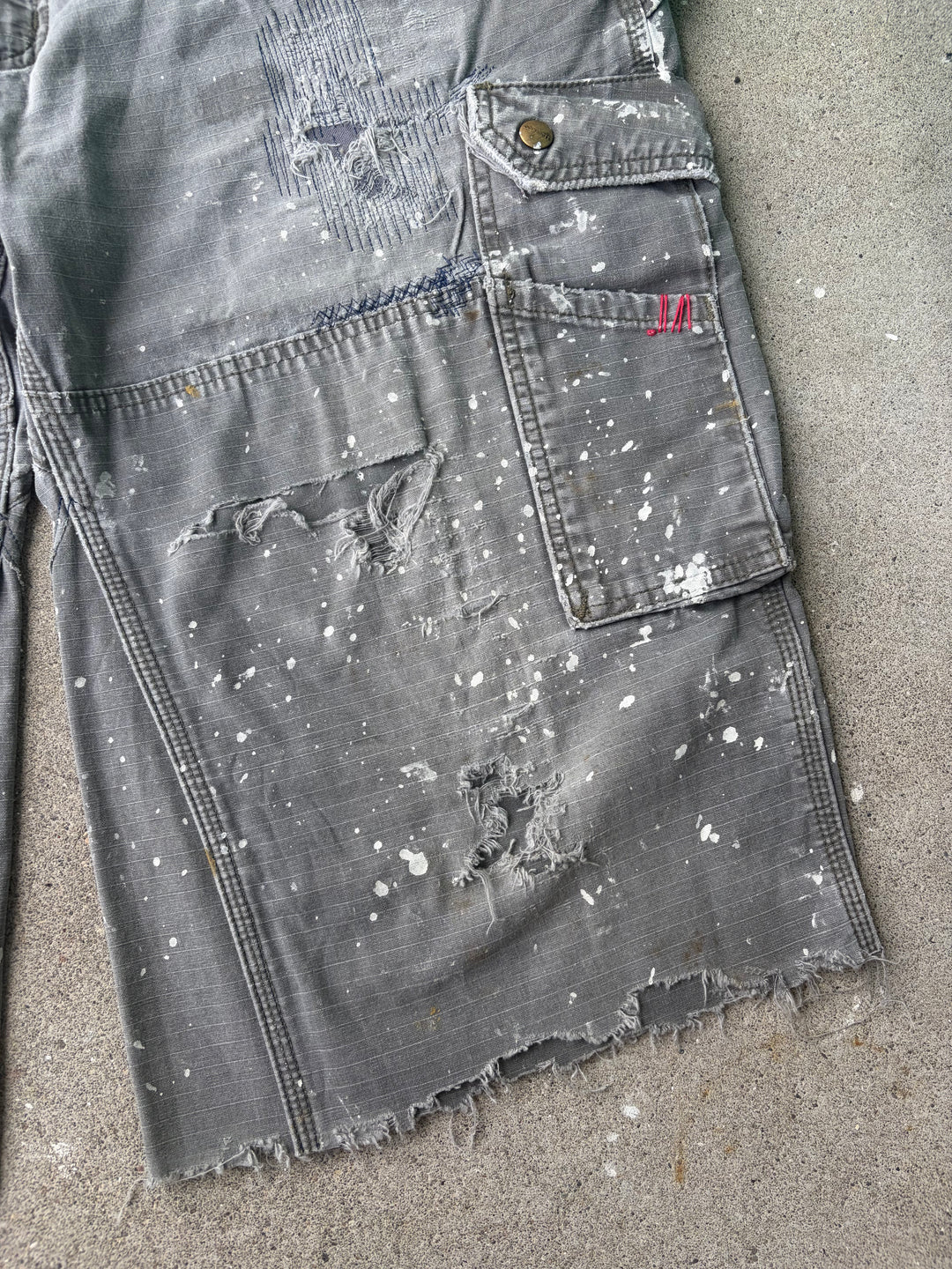 Carhartt Distressed Baggy Cargo Shorts W38