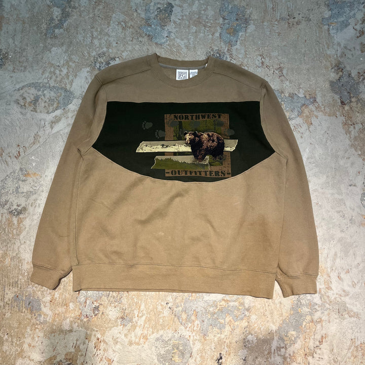 #1907 古着/FIELD GEAR/フィールドギア/Crewneck sweat/クルーネックスウェット/アニマル刺繍/サイズL