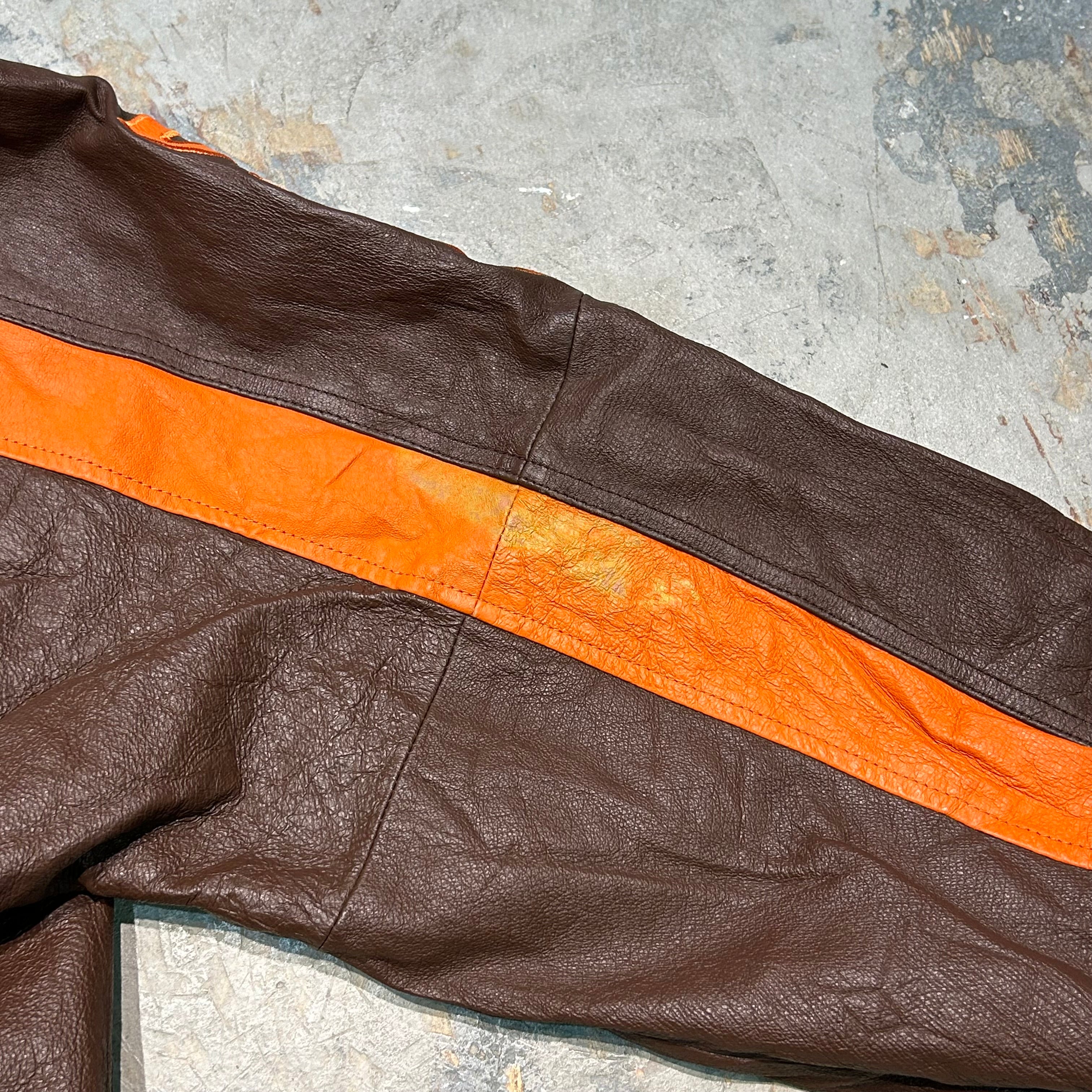 古着 NFL CLEVELAND BROWNS/ クリーブランド ブラウンド/ レザー