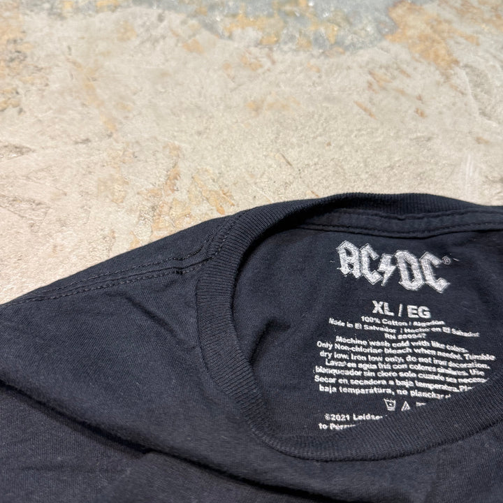 古着 AC/DC/アーティストTシャツ/ プリントTシャツ/ サイズXL