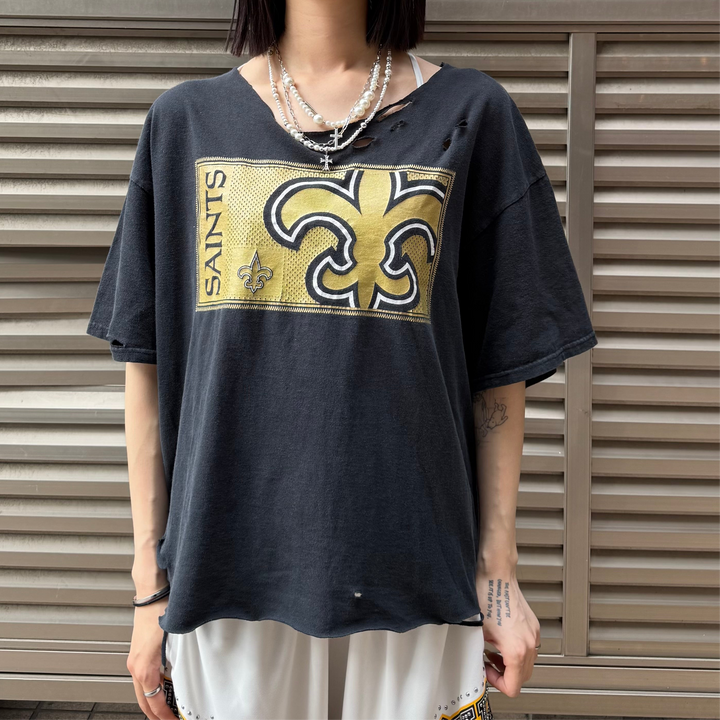 古着 NFL/NEW ORLEANS SAINTS/ニューオリンズ セインツ/リメイク/プリントTシャツ/ サイズXL