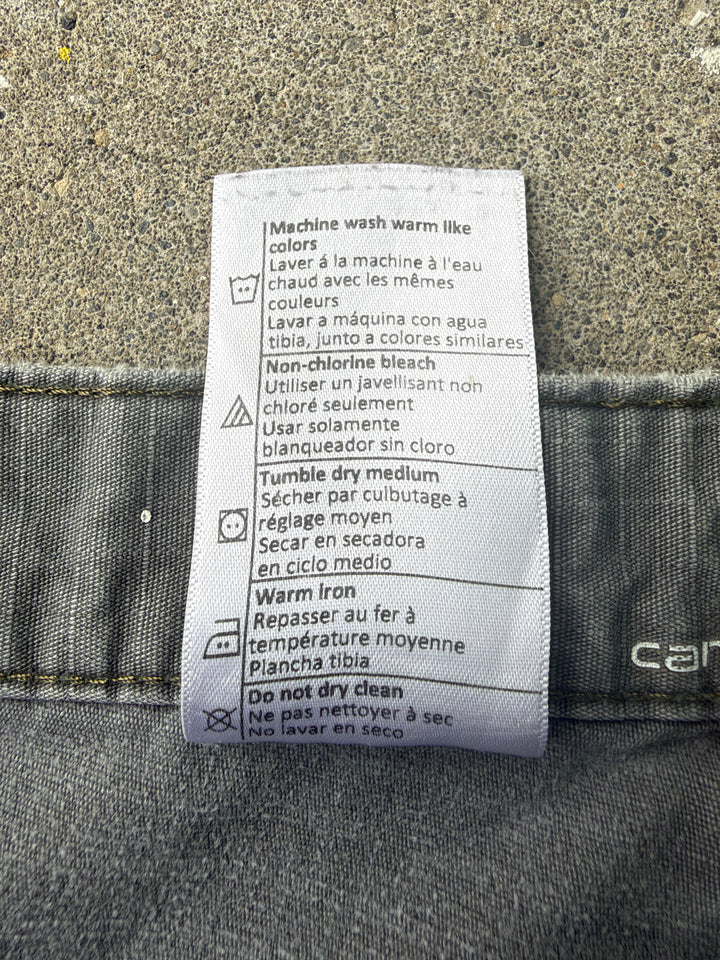 Carhartt Distressed Baggy Cargo Shorts W38