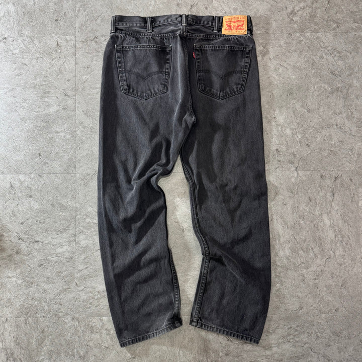 古着 Levi's/ リーバイス/ブラックデニムパンツ/ 505/ 実寸サイズ37×30
