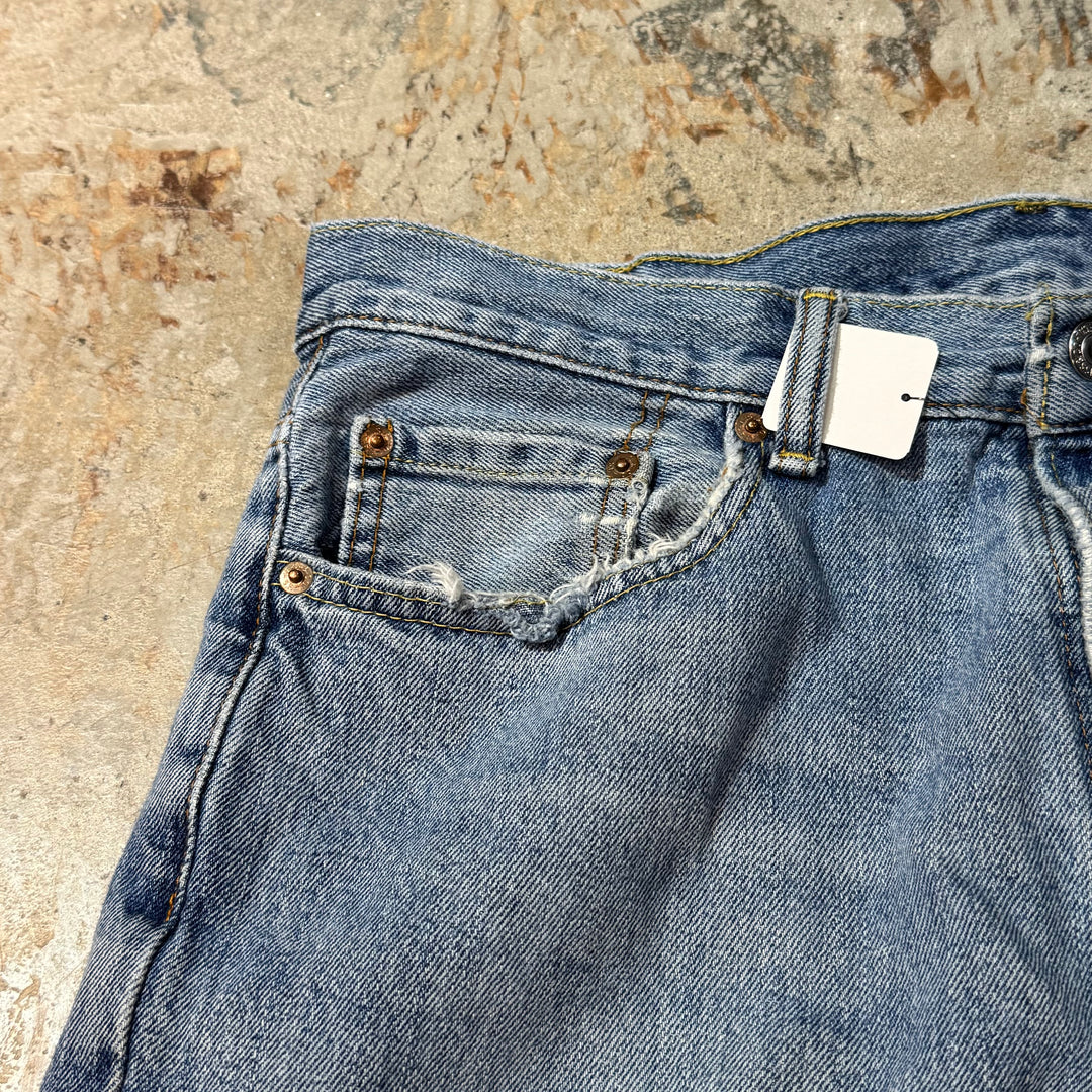 古着 Levi's/ リーバイス/デニムパンツ/ 550/ 実寸サイズ34×30