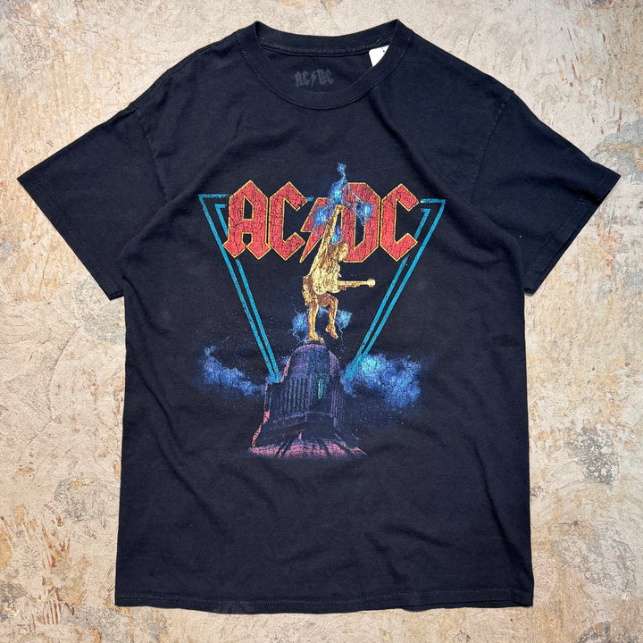 古着 AC/DC/エーシー･ディーシー / アーティストTシャツ/サイズM