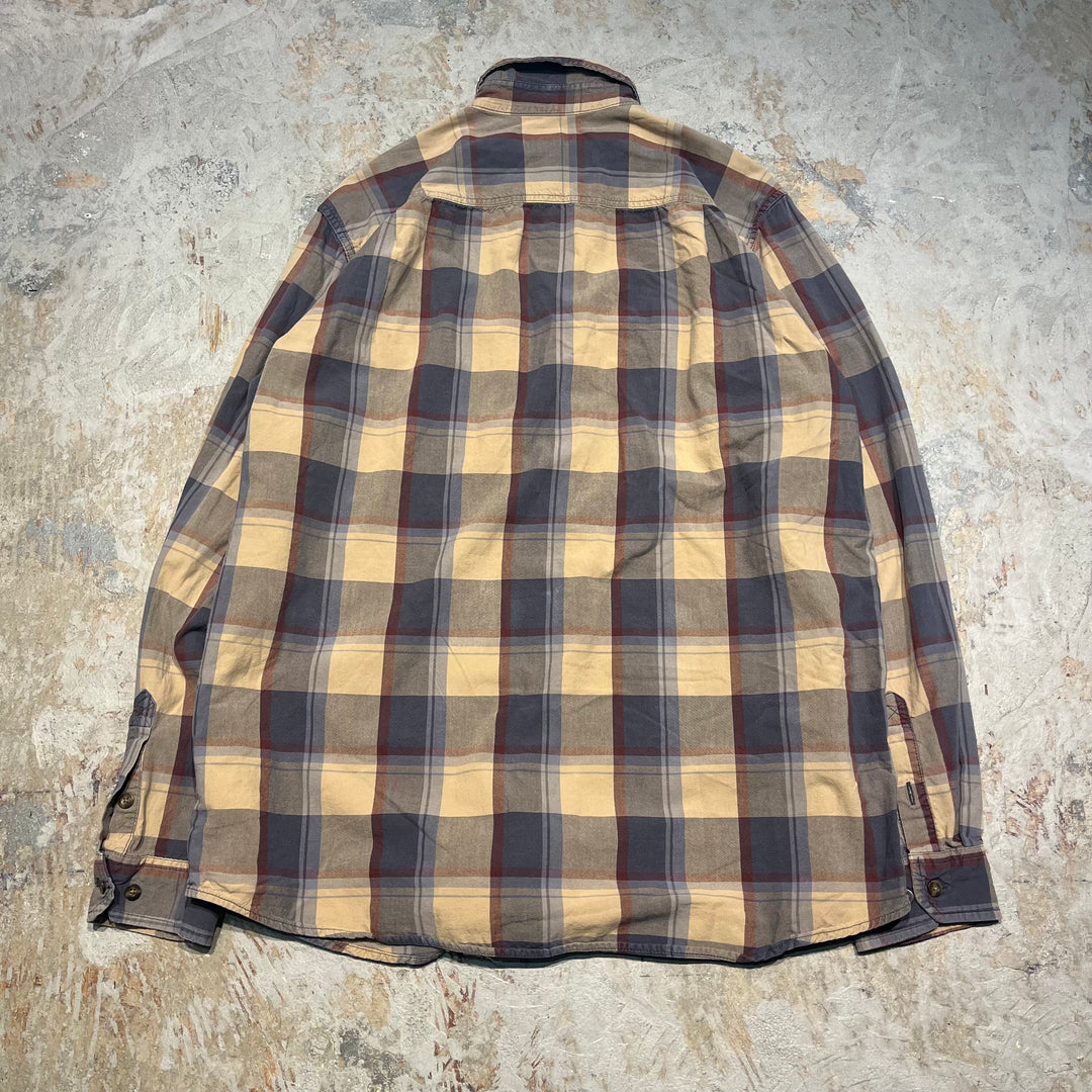 #4366 古着 Carhartt/カーハート/Long Sleeve Button Down Shirt/長袖ボタンダウンシャツ/チェック柄/サイズL