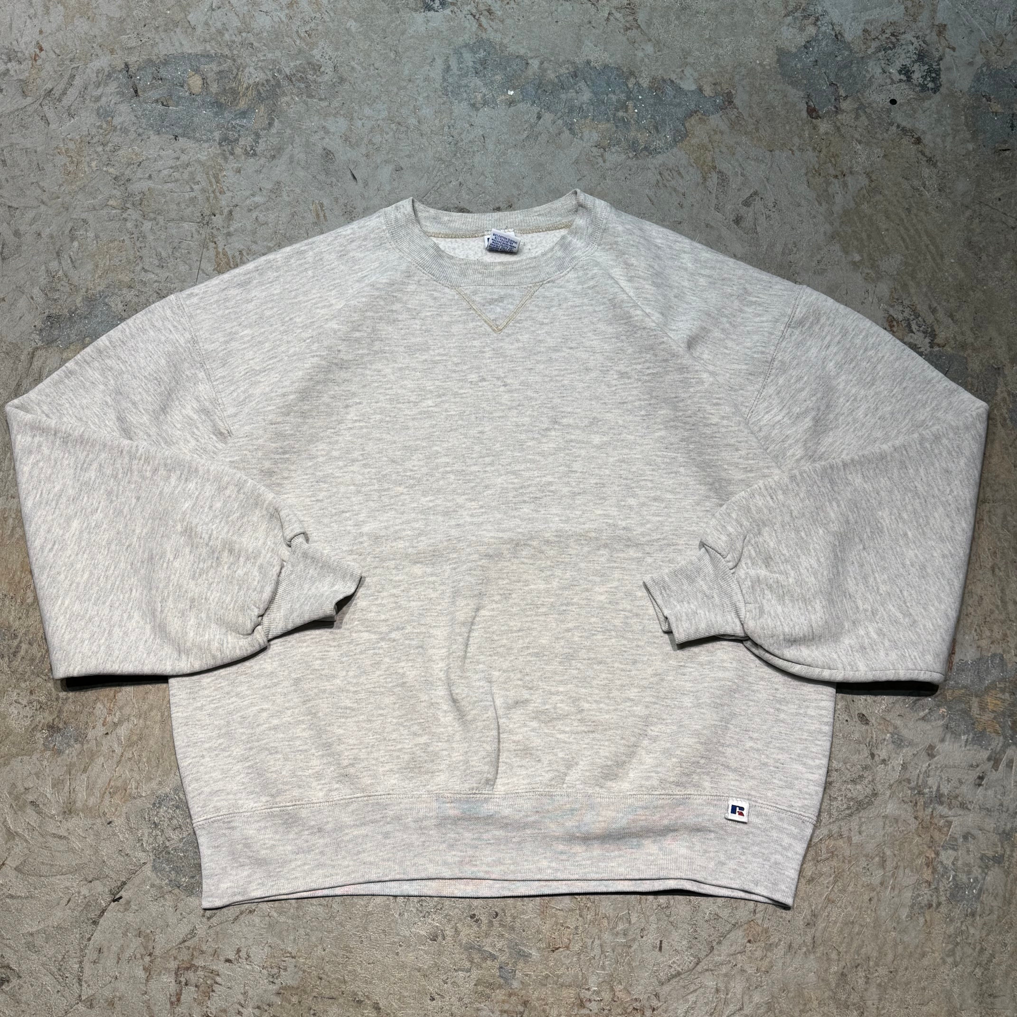 Russell/ラッセル – MUJIN
