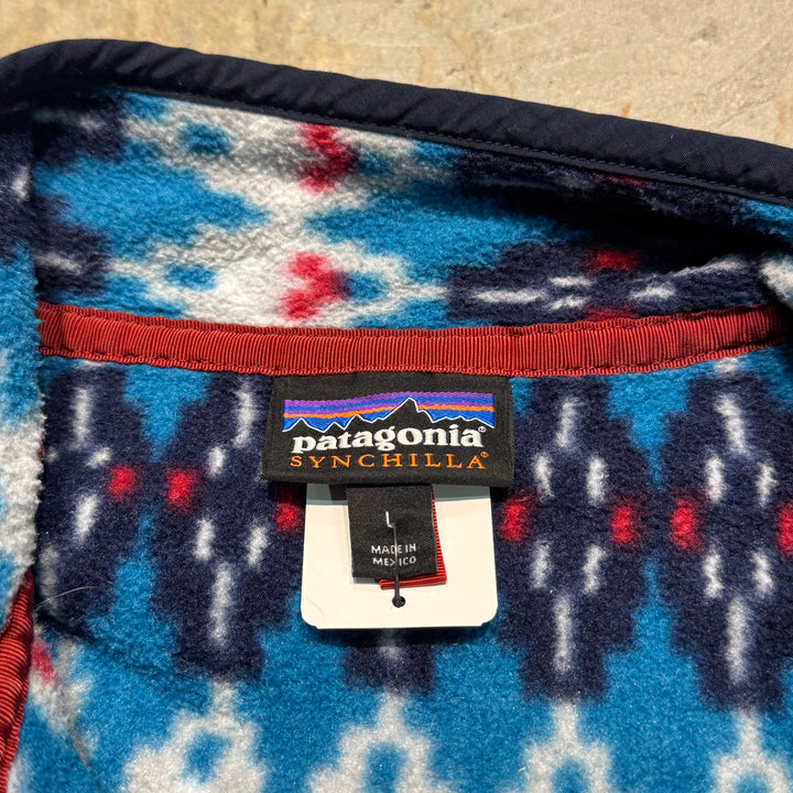 古着 Patagonia/ パタゴニア/ シンチラ/ スナップT/ フリースジャケット/ 総柄 / サイズL
