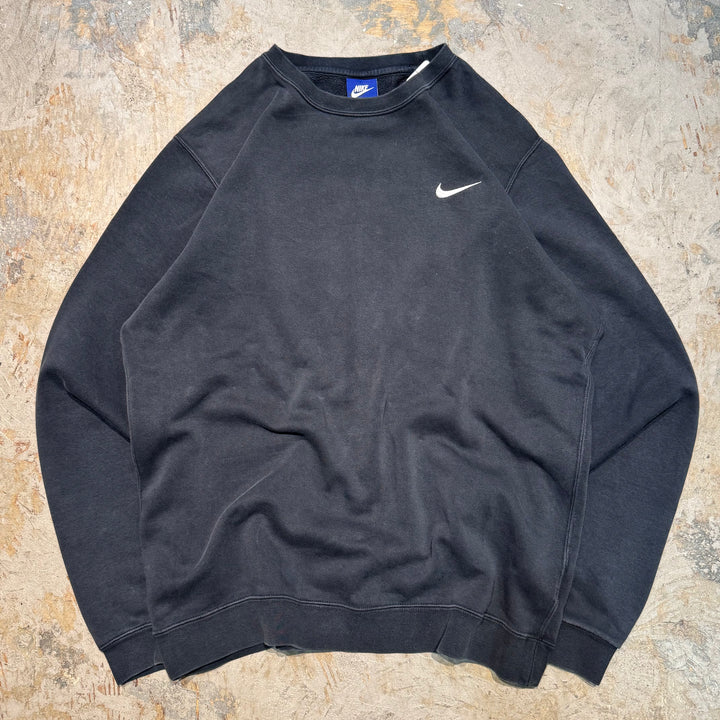 古着 NIKE/ ナイキ/ クルーネックスウェット/ ワンポイント刺繍/ サイズL
