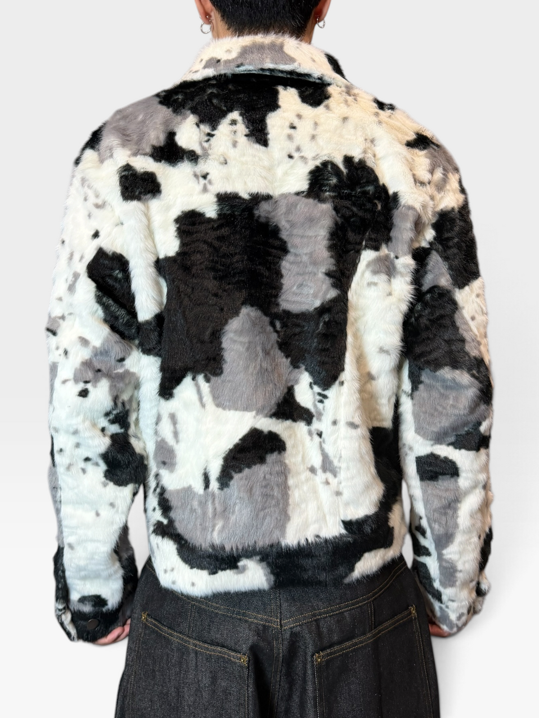 cow pattern Tracker far Jacket / 牛柄トラッカーファージャケット